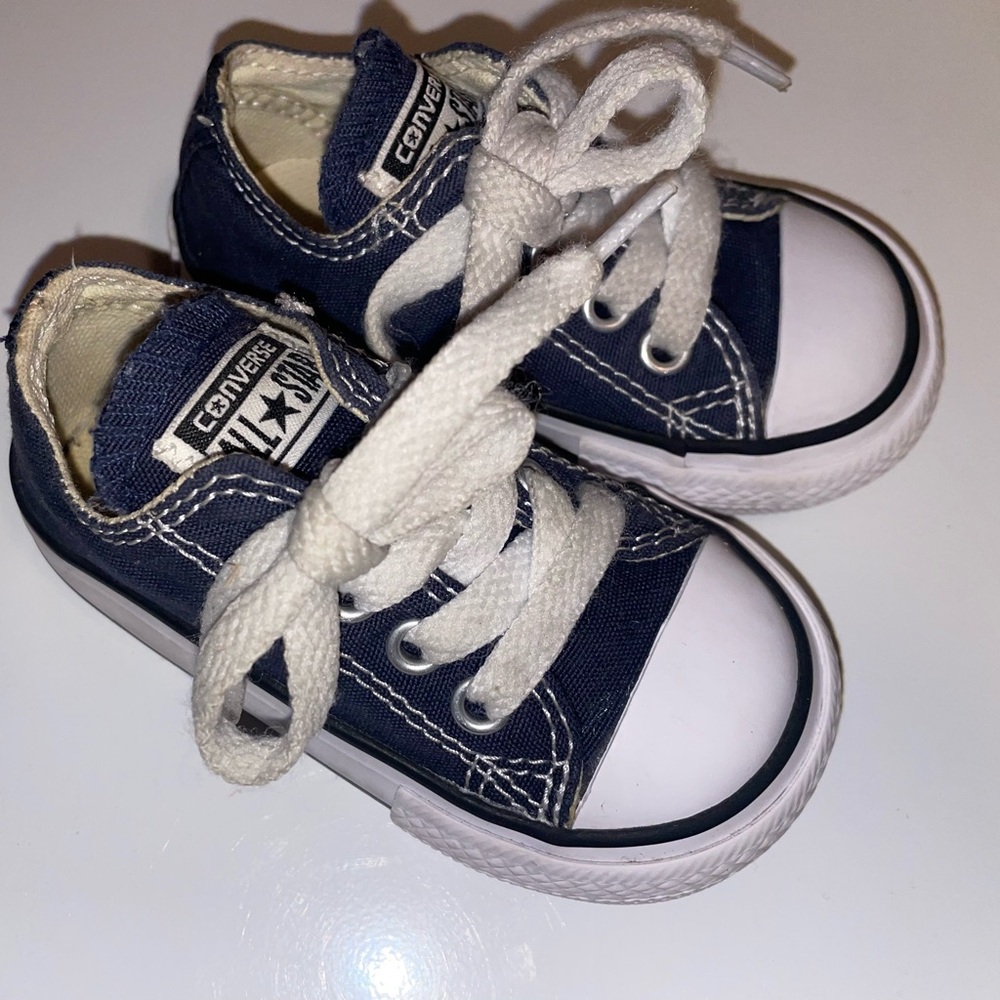 Converse infant/ toddler navy blue